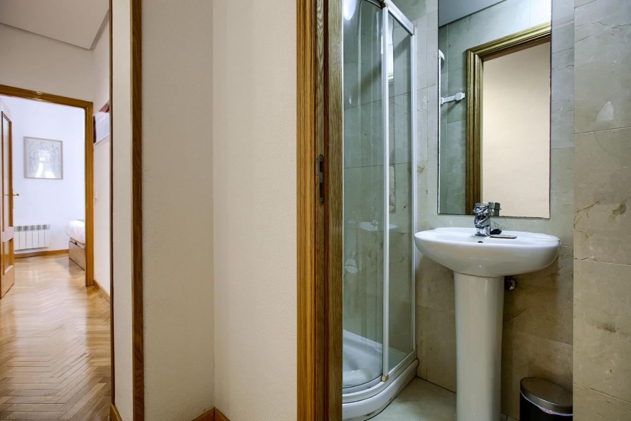Apartamento Charming Elegant Gran Via Madrid Exterior foto